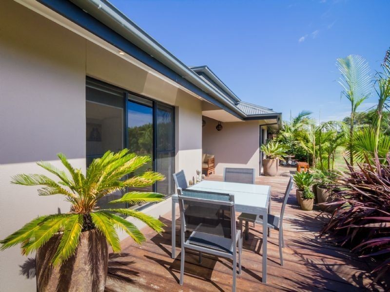14 Casuarina Court, Cowes VIC 3922