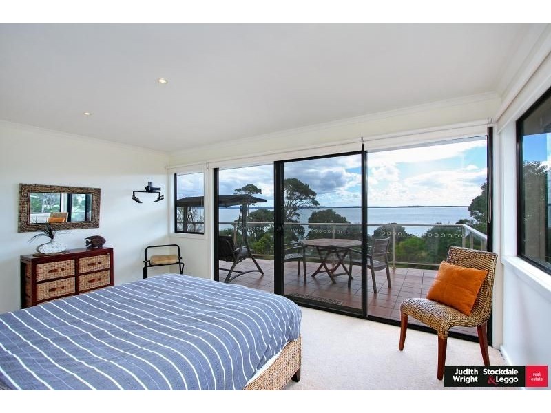 2 Langard Road, Cowes VIC 3922