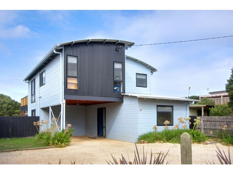 15 Batman Avenue, Surf Beach VIC 3922