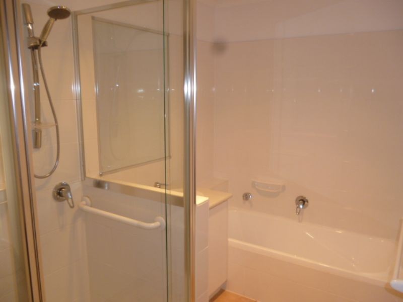 4/2 Grandview Grove, Cowes VIC 3922