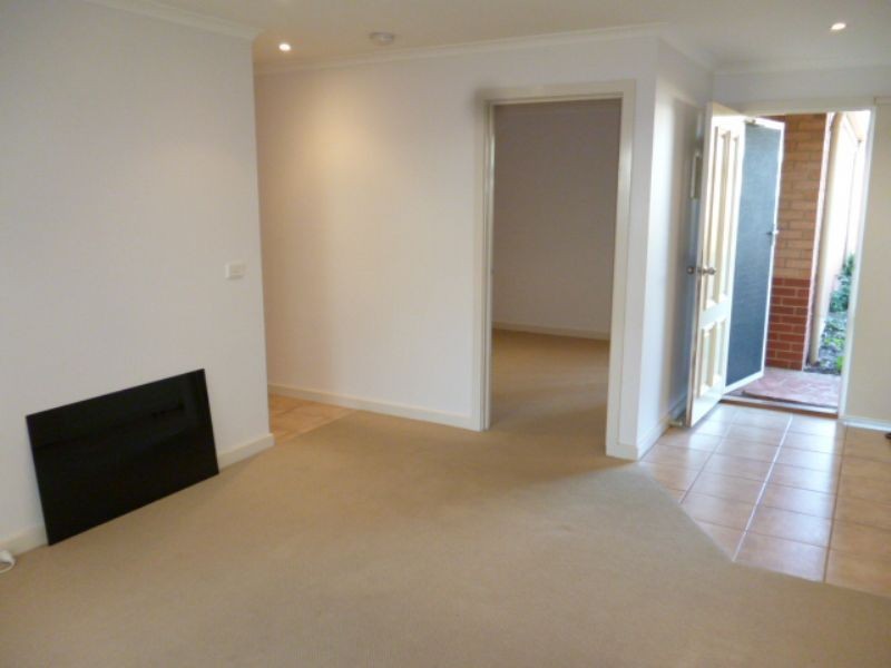 4/2 Grandview Grove, Cowes VIC 3922