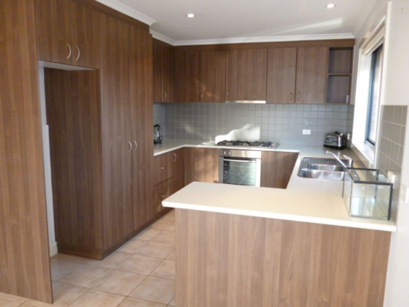 4/2 Grandview Grove, Cowes VIC 3922