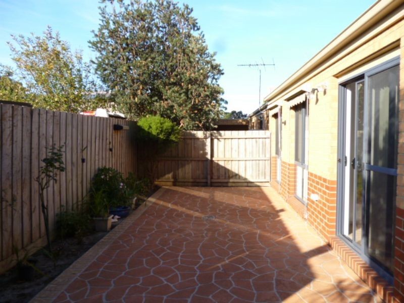 4/2 Grandview Grove, Cowes VIC 3922