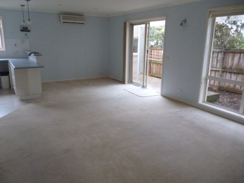 1/57 Back Beach Road, San Remo VIC 3925