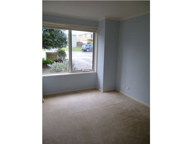 1/57 Back Beach Road, San Remo VIC 3925