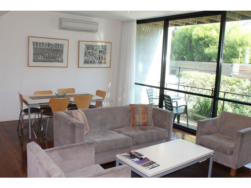 13/9-11 Bass Avenue, Cowes VIC 3922