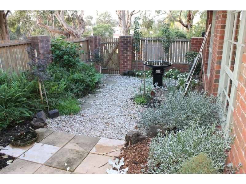 1/35 Chapel Street, Cowes VIC 3922