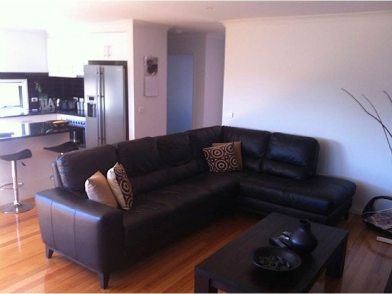 21 Vision Circuit, Sunset Strip VIC 3922