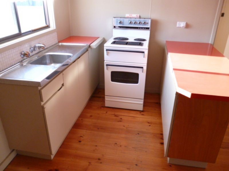 32 Tolley Avenue, Surf Beach VIC 3922
