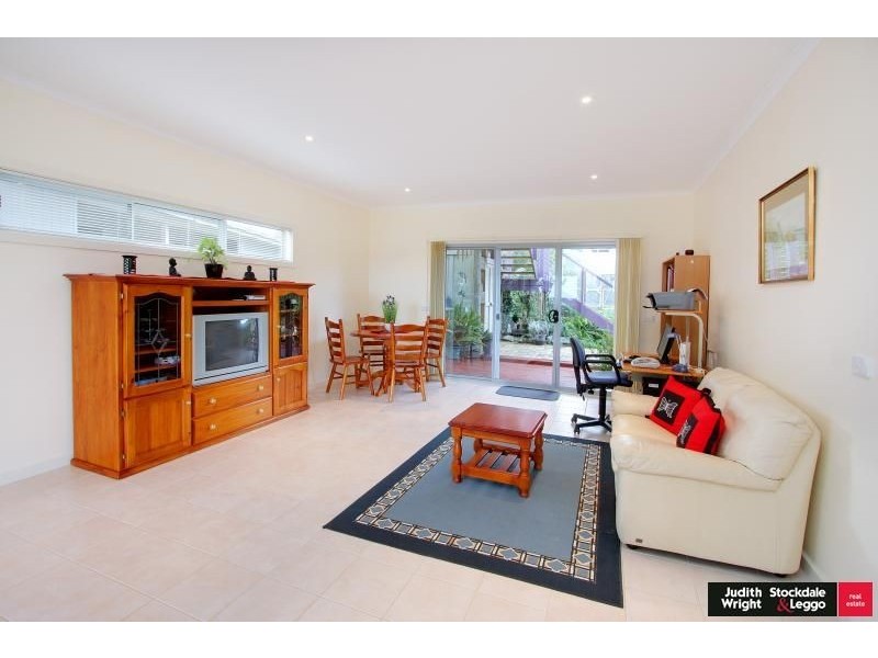 61 Red Rocks Road, Cowes VIC 3922
