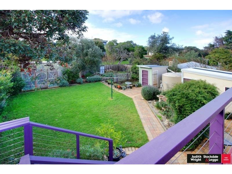 61 Red Rocks Road, Cowes VIC 3922