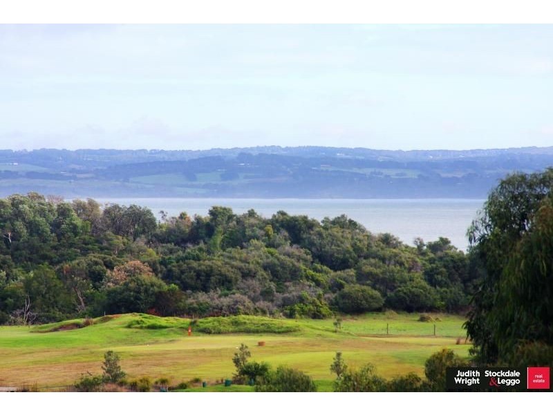 61 Red Rocks Road, Cowes VIC 3922