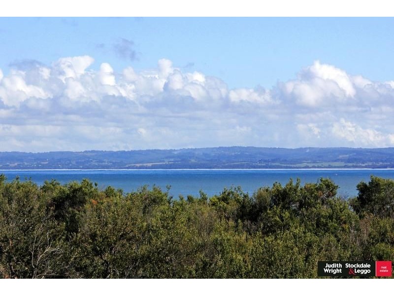 4/4 Osbourne Avenue, Cowes VIC 3922