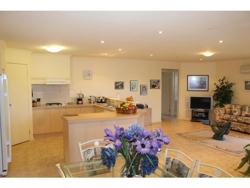 367 Church Street, Cowes VIC 3922