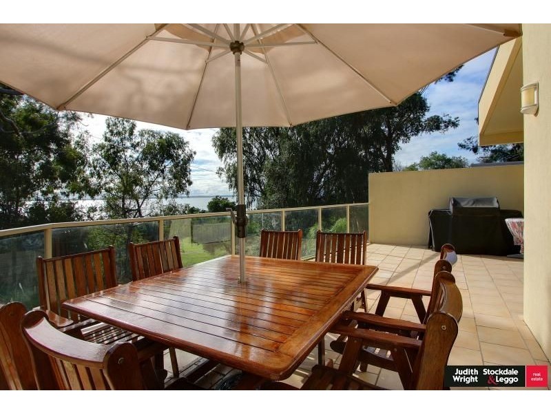 1/1-5 Steele Street, Cowes VIC 3922