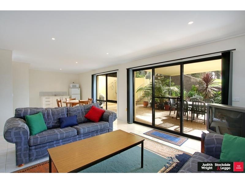 1/1-5 Steele Street, Cowes VIC 3922