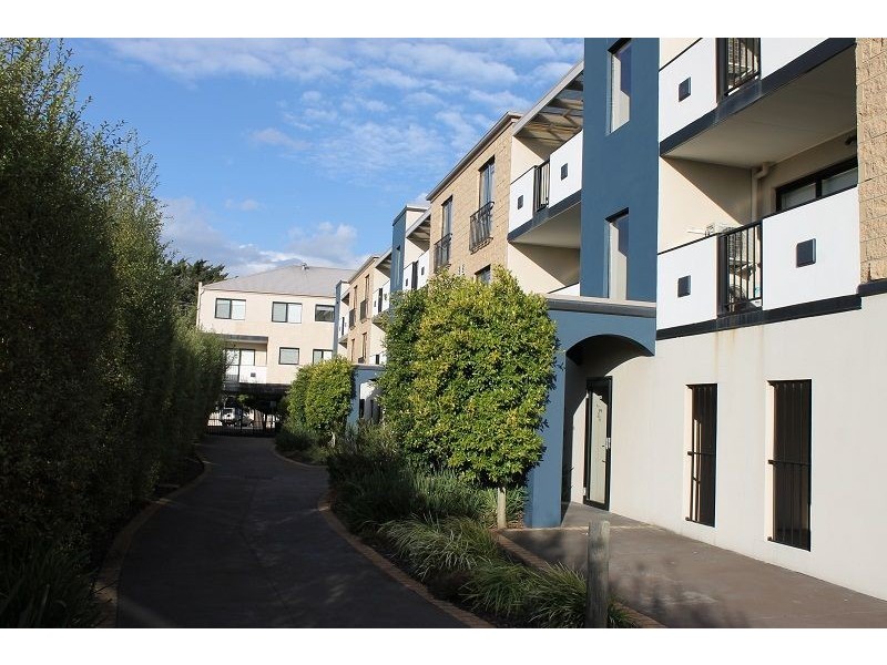18/146 Thompson Avenue, Cowes VIC 3922