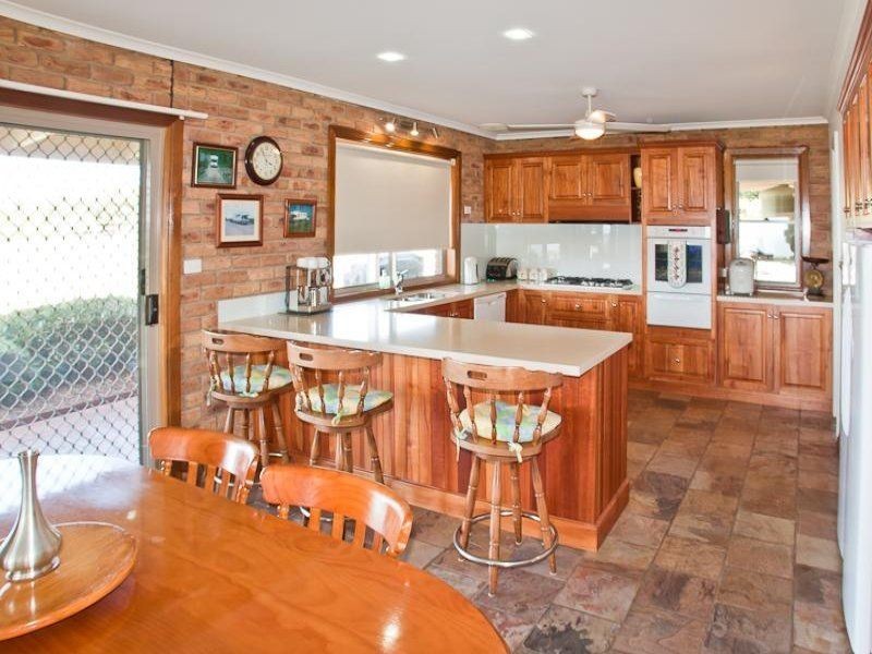 38 Anderson Street, San Remo VIC 3925