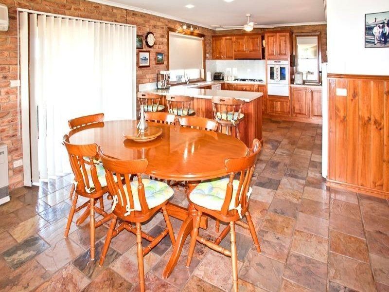 38 Anderson Street, San Remo VIC 3925