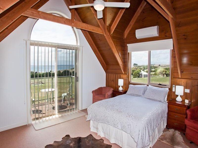 38 Anderson Street, San Remo VIC 3925