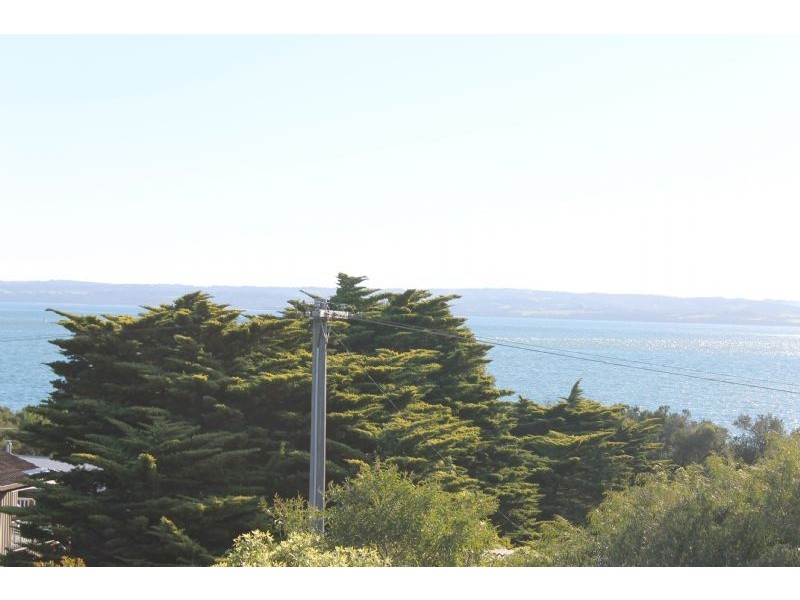 18 Seacombe Grove, Ventnor VIC 3922