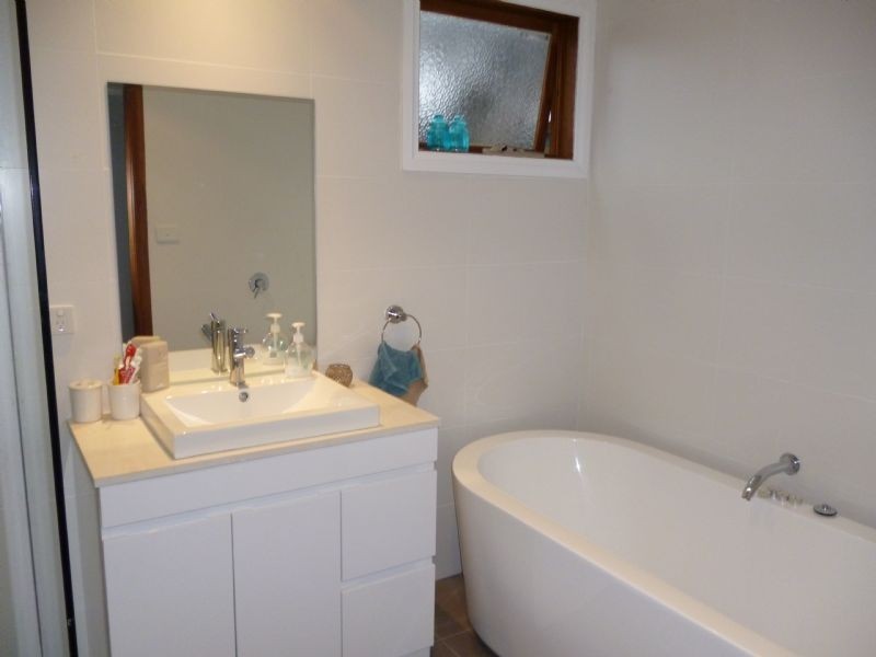 17 Koala Street, Cowes VIC 3922