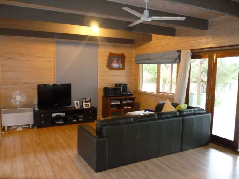 17 Koala Street, Cowes VIC 3922