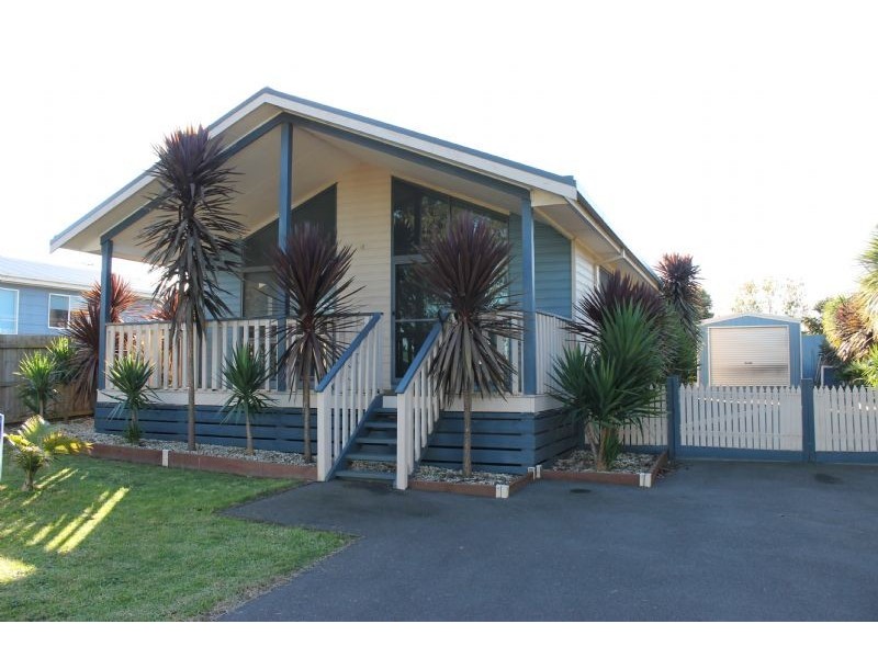6 Hallway Drive, Wimbledon Heights VIC 3922