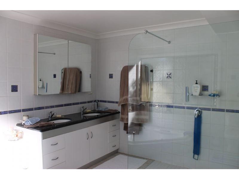 16 Cadogan Avenue, Ventnor VIC 3922