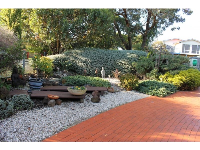 16 Cadogan Avenue, Ventnor VIC 3922