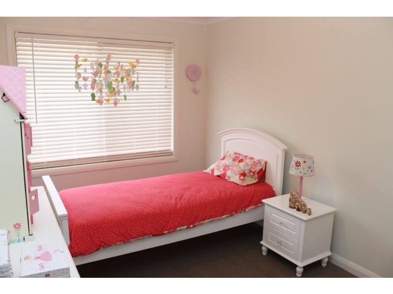 13 Boobook Grove, Cowes VIC 3922