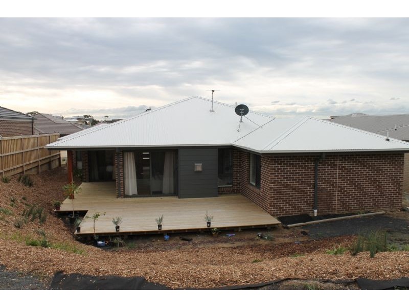 13 Boobook Grove, Cowes VIC 3922