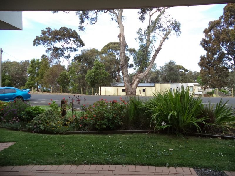 116/1 The Esplanade, Cowes VIC 3922
