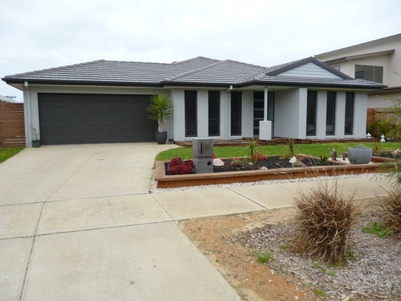39 Settlement Road, Cowes VIC 3922