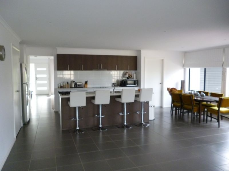 39 Settlement Road, Cowes VIC 3922