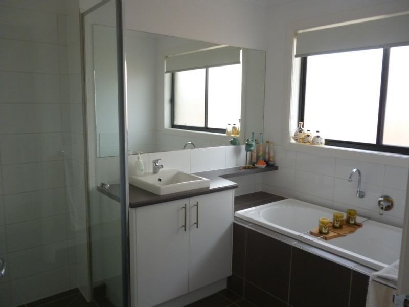 39 Settlement Road, Cowes VIC 3922