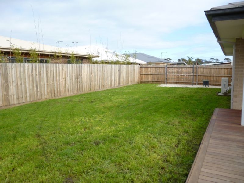39 Settlement Road, Cowes VIC 3922