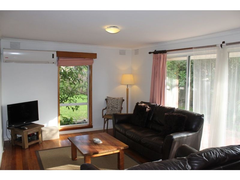 2 Elsford Close, Cowes VIC 3922