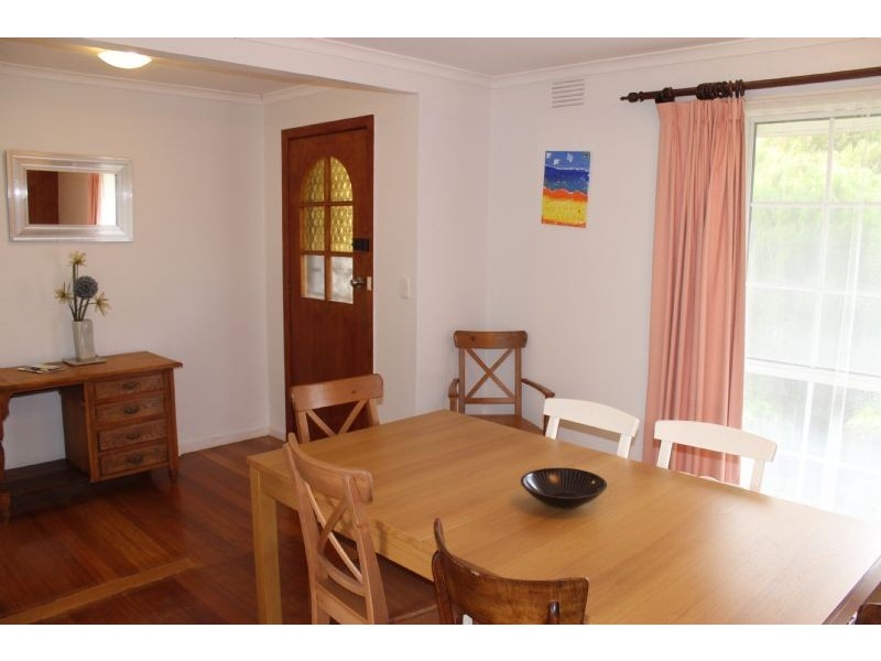 2 Elsford Close, Cowes VIC 3922