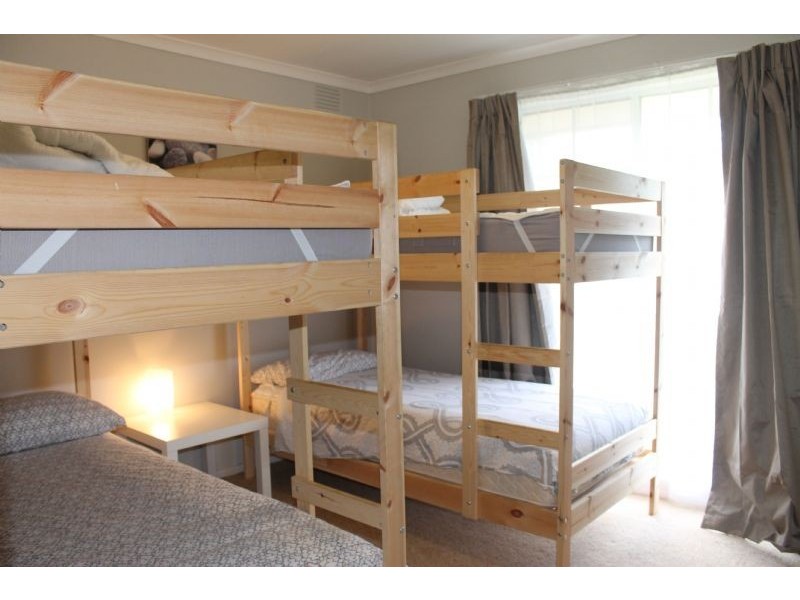 2 Elsford Close, Cowes VIC 3922