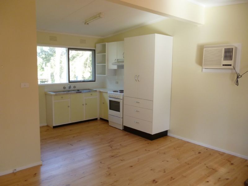 17 Ti Tree Drive, Cowes VIC 3922