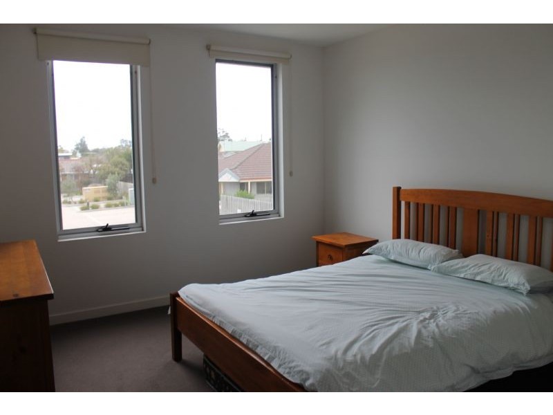 6/157-159 Marine Parade, San Remo VIC 3925