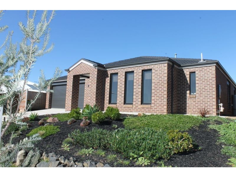 15 Boobook Grove, Cowes VIC 3922