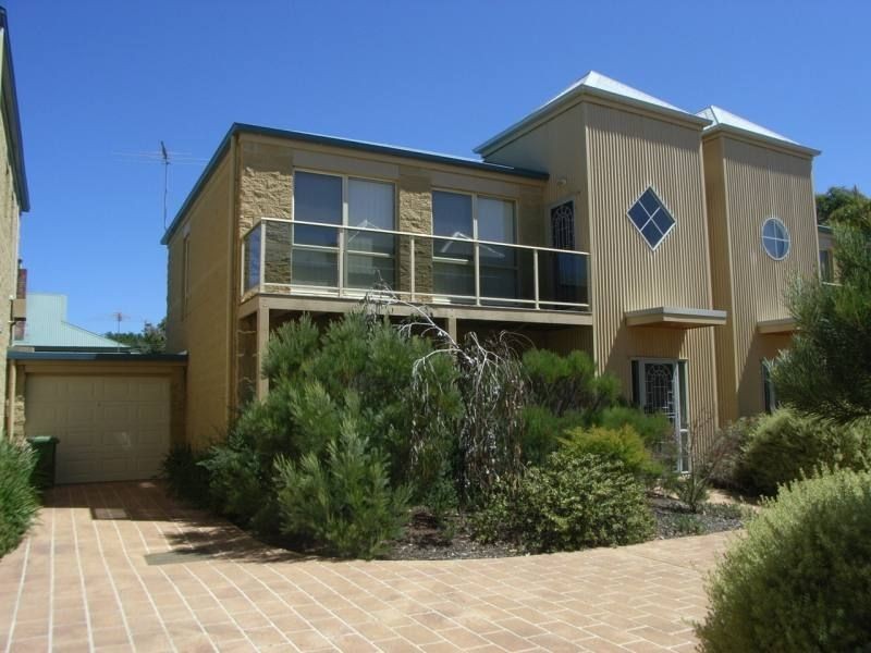 4/14-16 Osbourne Avenue, Cowes VIC 3922