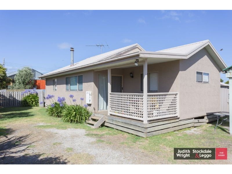 14 Alvina Crescent, Surf Beach VIC 3922
