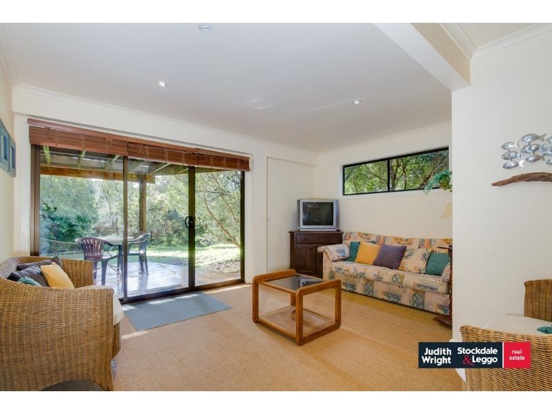 8 Florida Avenue, Smiths Beach VIC 3922