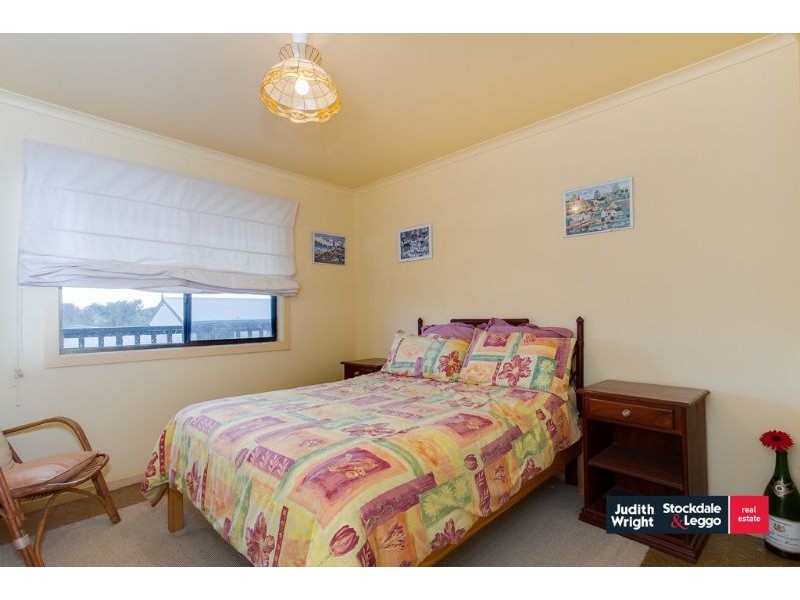 8 Florida Avenue, Smiths Beach VIC 3922