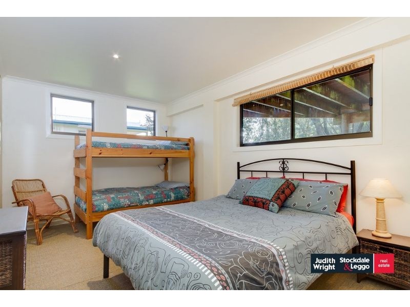 8 Florida Avenue, Smiths Beach VIC 3922
