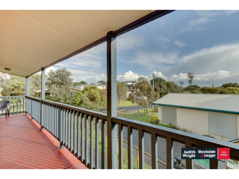 8 Florida Avenue, Smiths Beach VIC 3922
