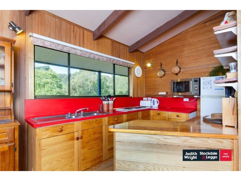 8 Florida Avenue, Smiths Beach VIC 3922